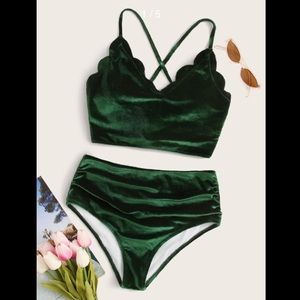 Shine like an emerald in this velvet bikini!